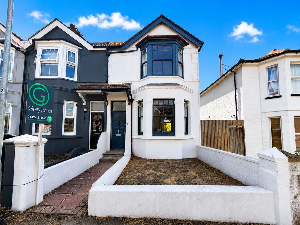 Property photo 1 of 12