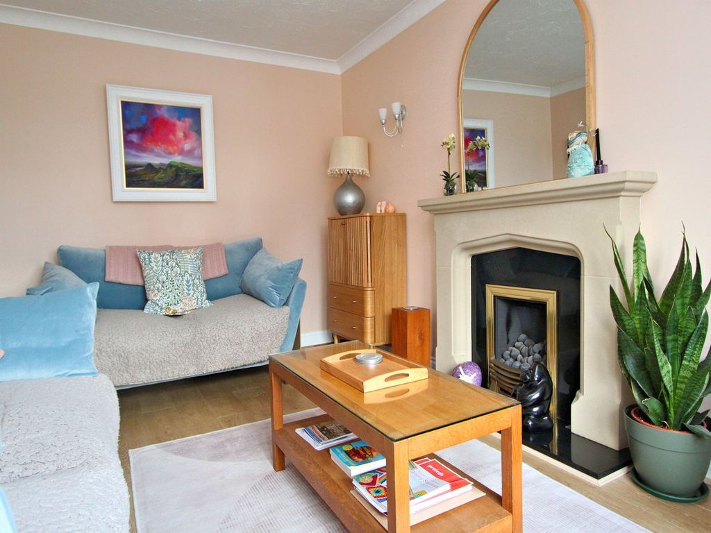 Property photo 3 of 19