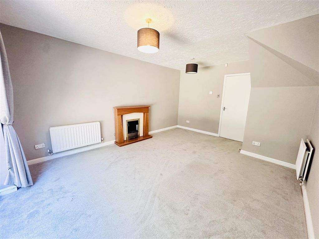 Property photo 2 of 11 Img_7584.Jpg