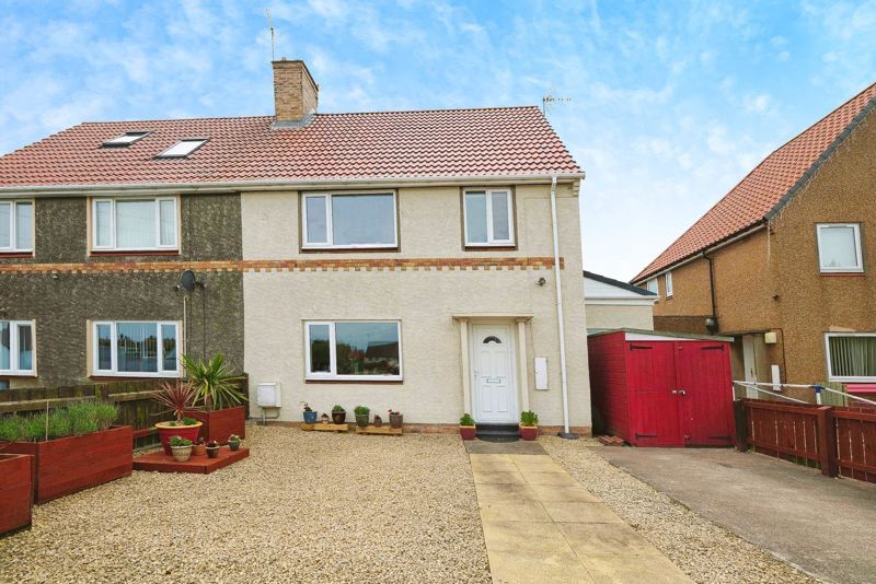 Property photo 1 of 14 Photo 8