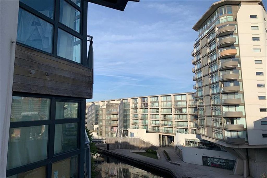 Property photo 1 of 10 (Main)