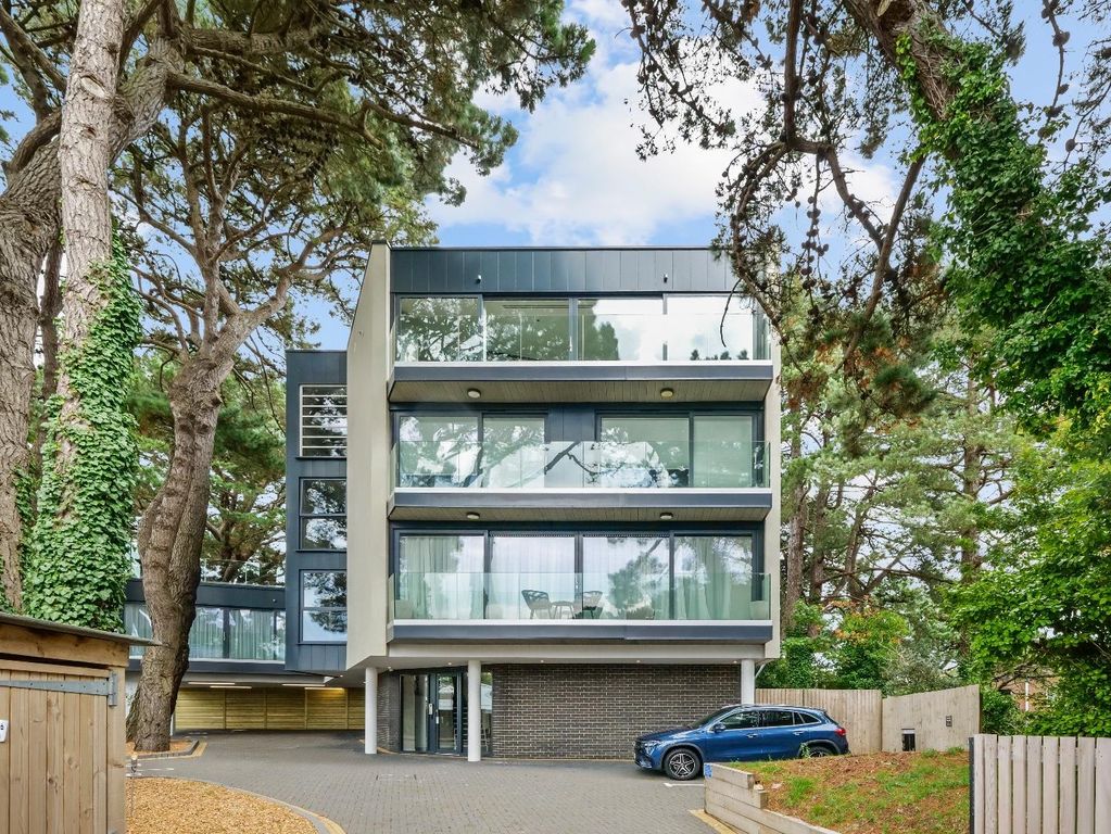 Property photo 1 of 9 P1592467.Jpg