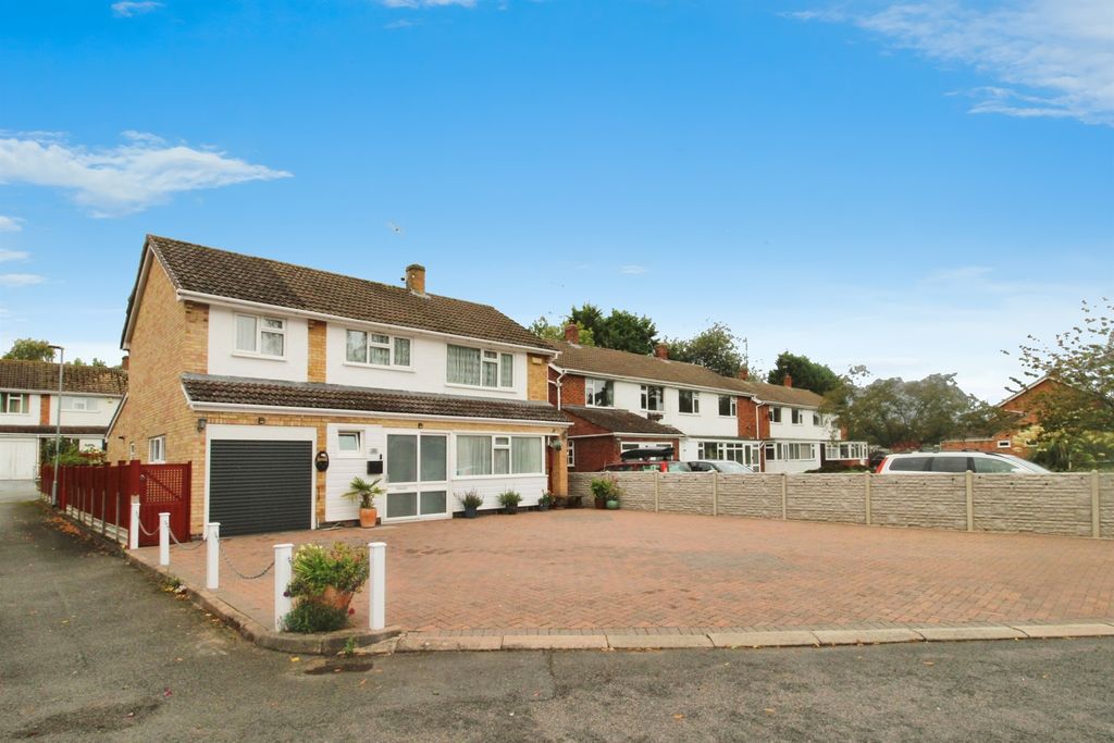 Property photo 1 of 22