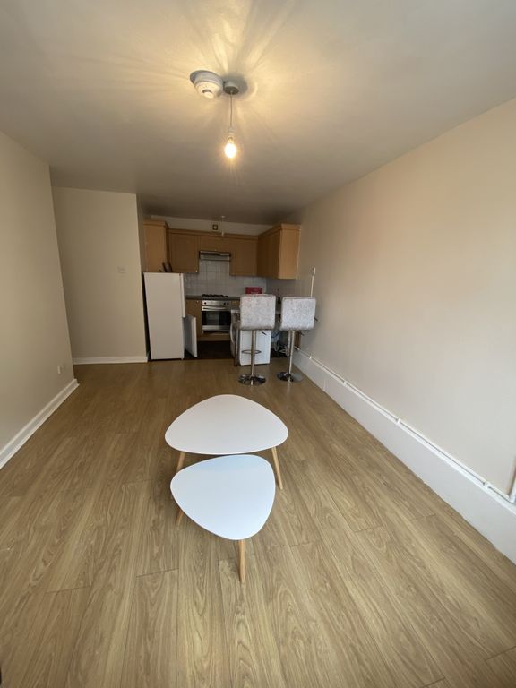 Property photo 2 of 6 Xchan-000300-P-W-5Po11cx8c.Jpg