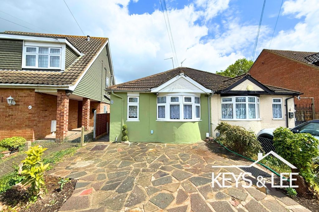 Property photo 1 of 12 5188501