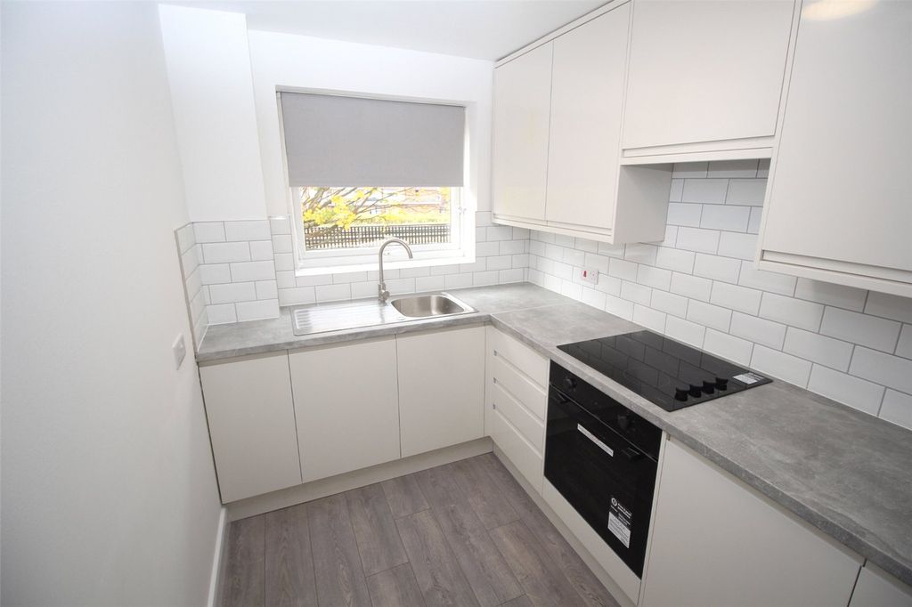 Property photo 2 of 6 Picture No. 03