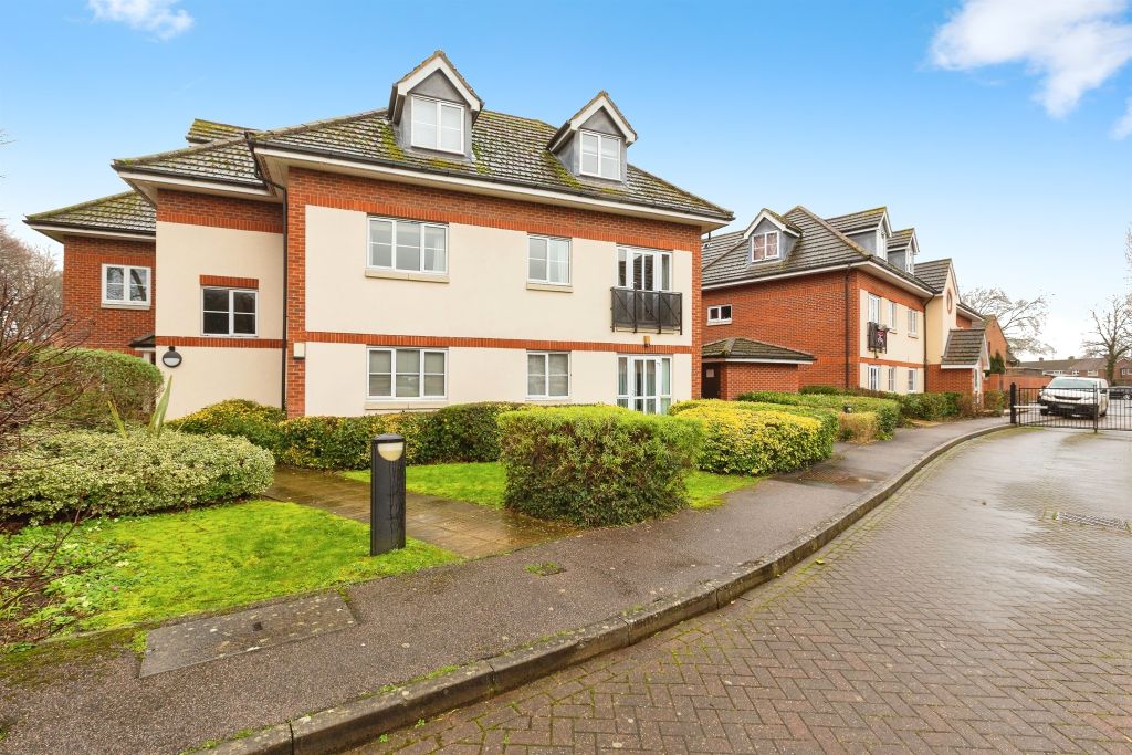 Property photo 1 of 31