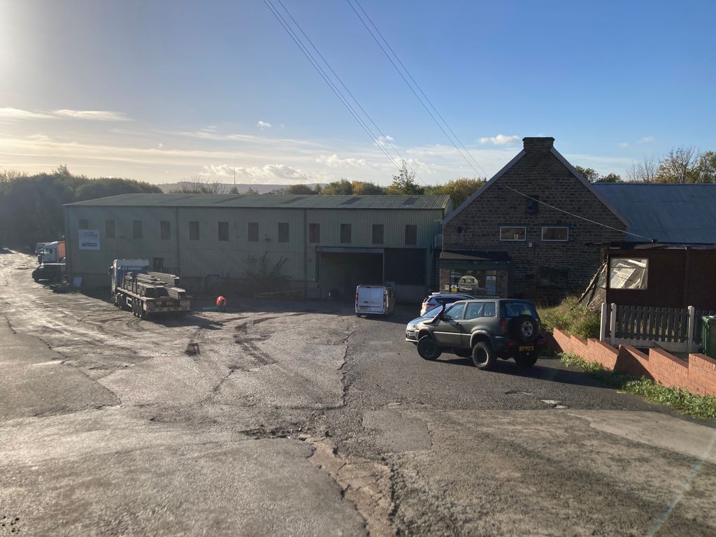 Property photo 1 of 5