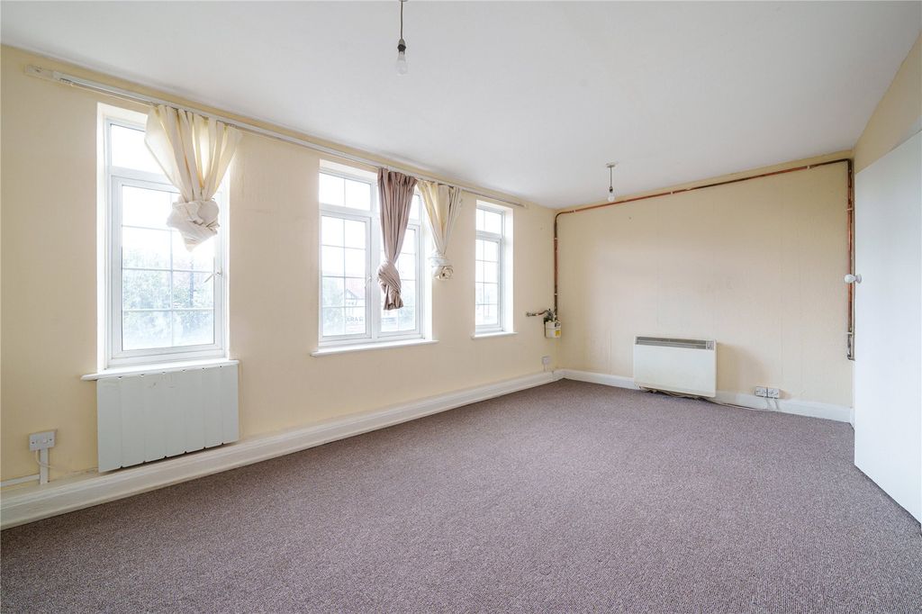 Property photo 3 of 19 Picture No. 42