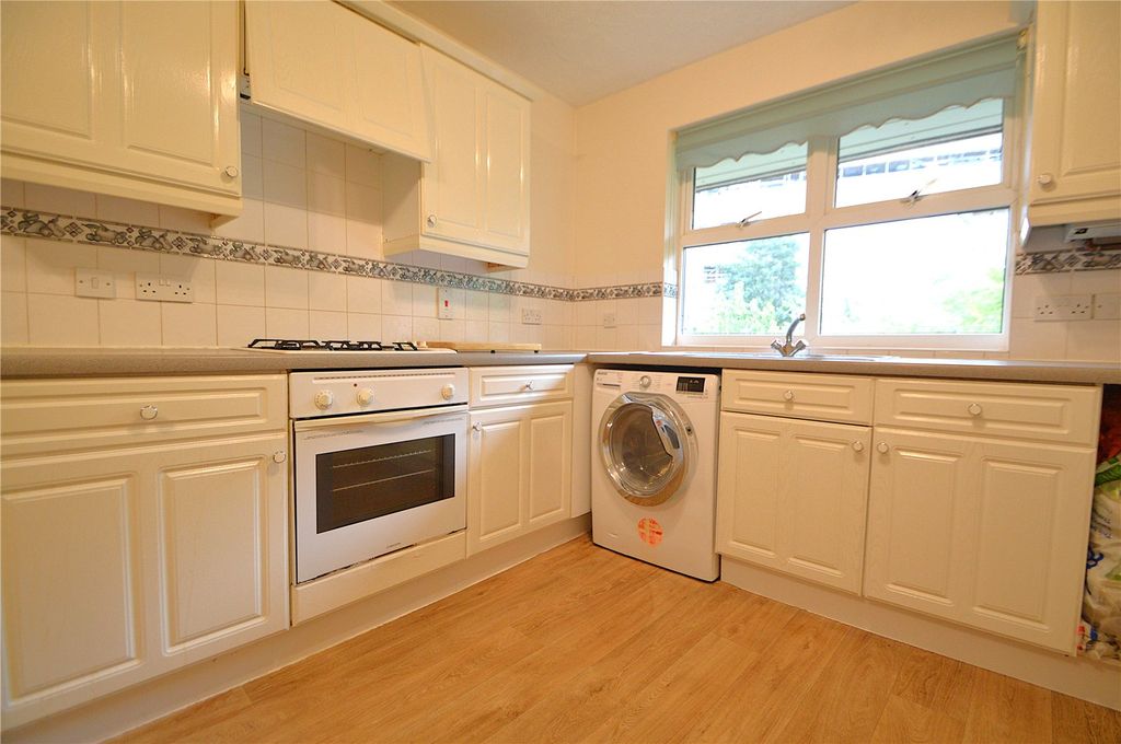 Property photo 1 of 10 Picture No. 04