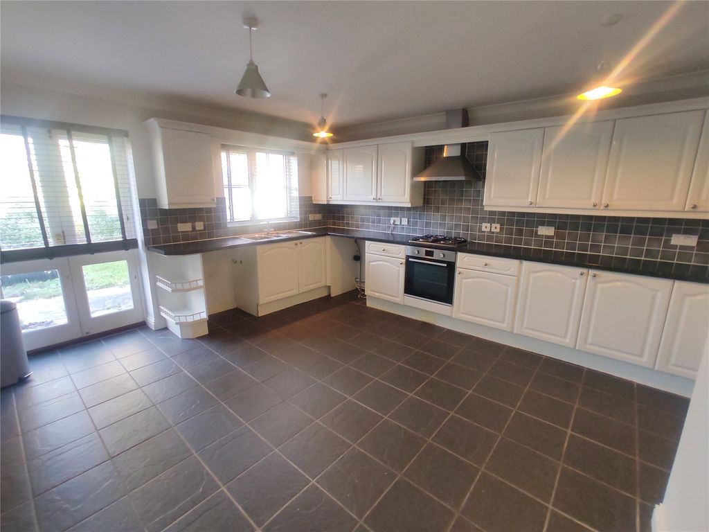 Property photo 2 of 15 Picture No. 03