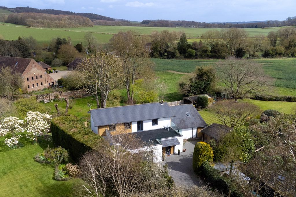 Property photo 1 of 35 4255790