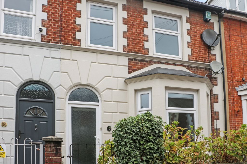 Property photo 1 of 7 Img_4537