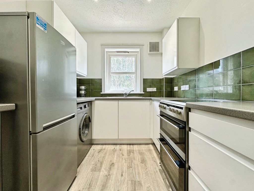 Property photo 3 of 16 49953610