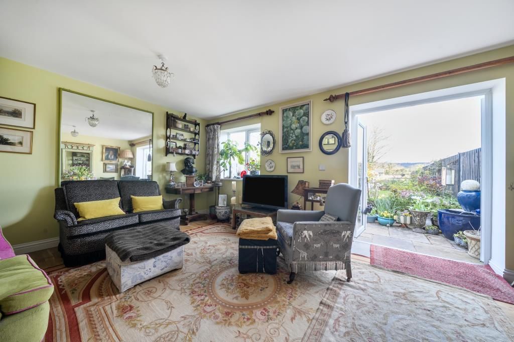 Property photo 3 of 24 Reception