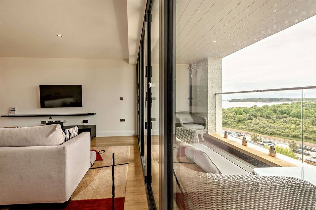 Additional image 25 of 2 bed flat for saleBattery Road, Tenby, Pembrokeshire SA70