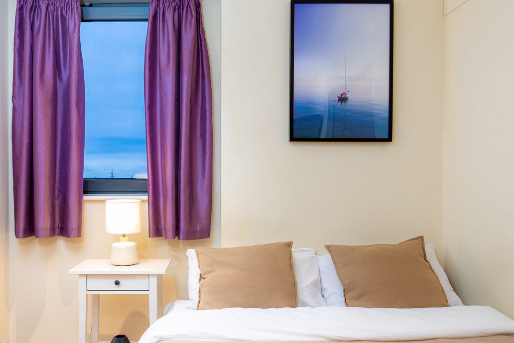 Property photo 3 of 28