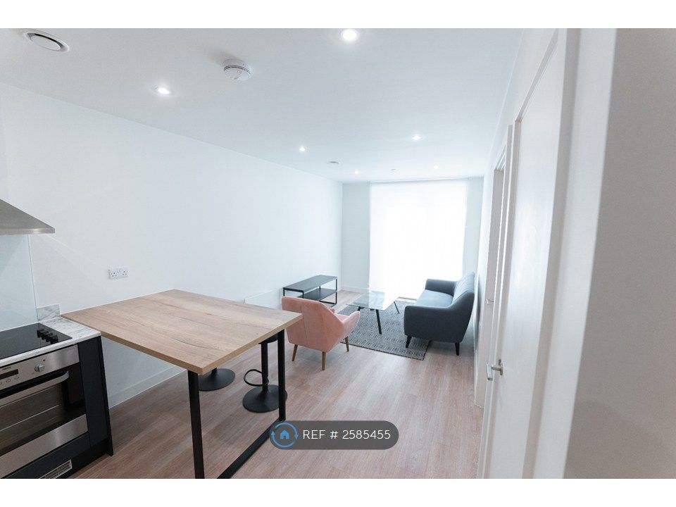 Property photo 3 of 35