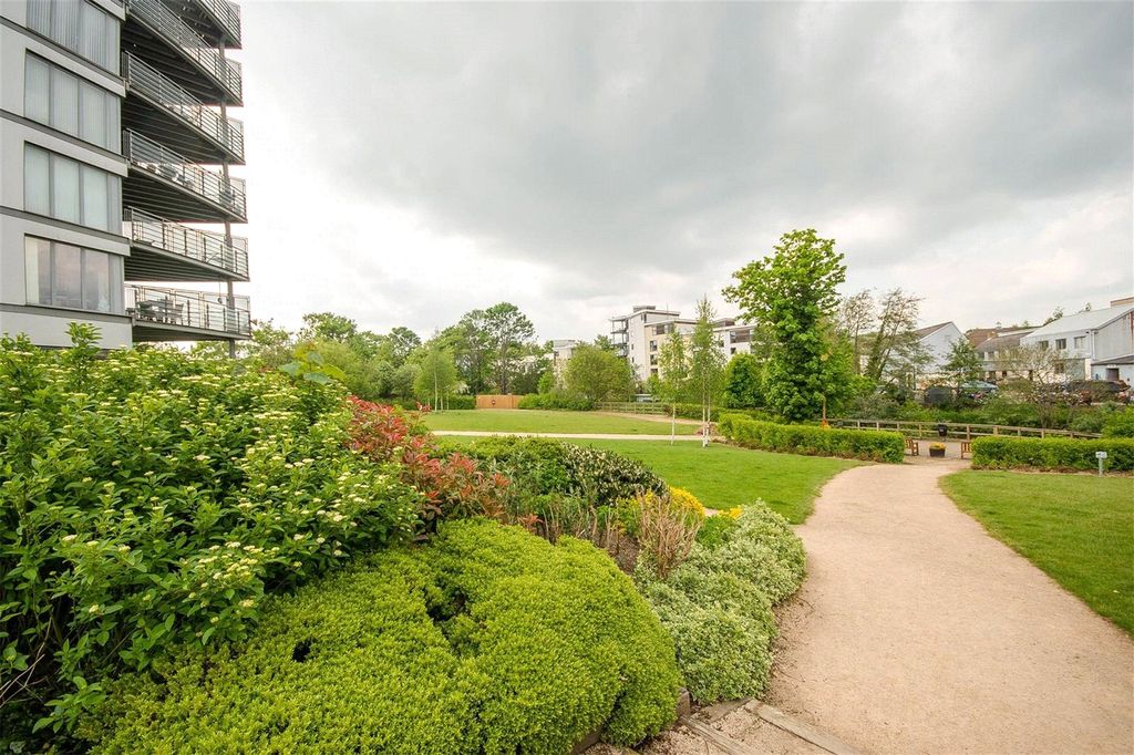 Property photo 3 of 8 Picture No. 02