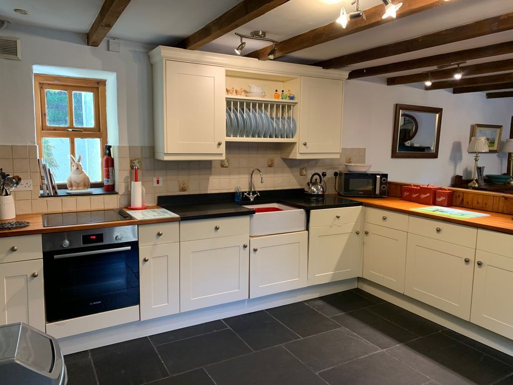 Property photo 3 of 21 Photo 17