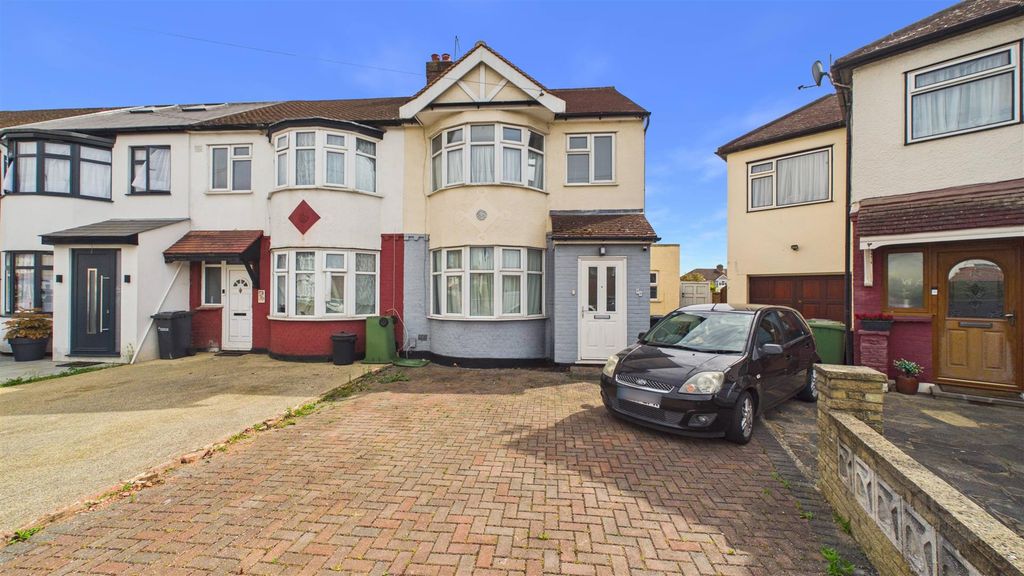 Property photo 1 of 20 Cam02479G0-Pr0067-Still022.Jpg