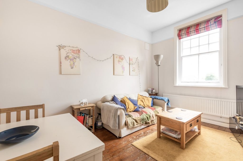 Property photo 3 of 7 620682 (2)