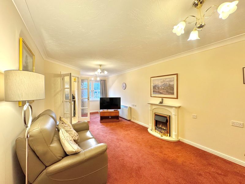 Property photo 3 of 14 Photo 1