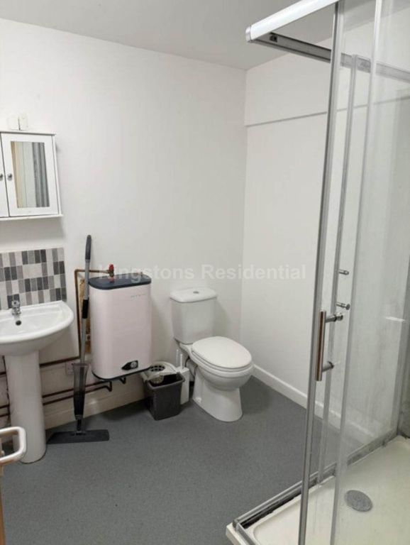 Property photo 3 of 4