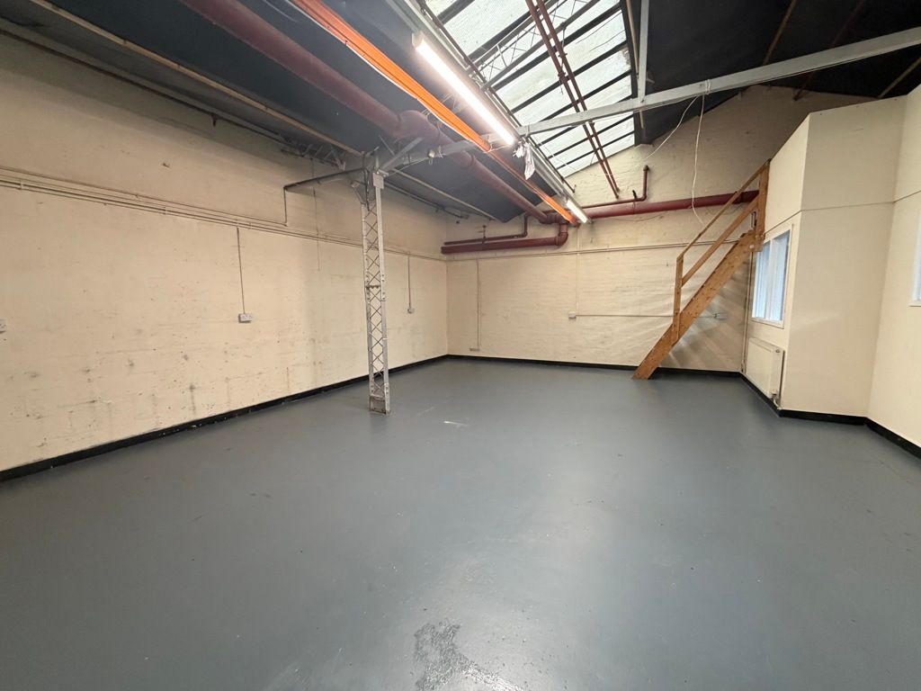 Property photo 3 of 5 Photo 2