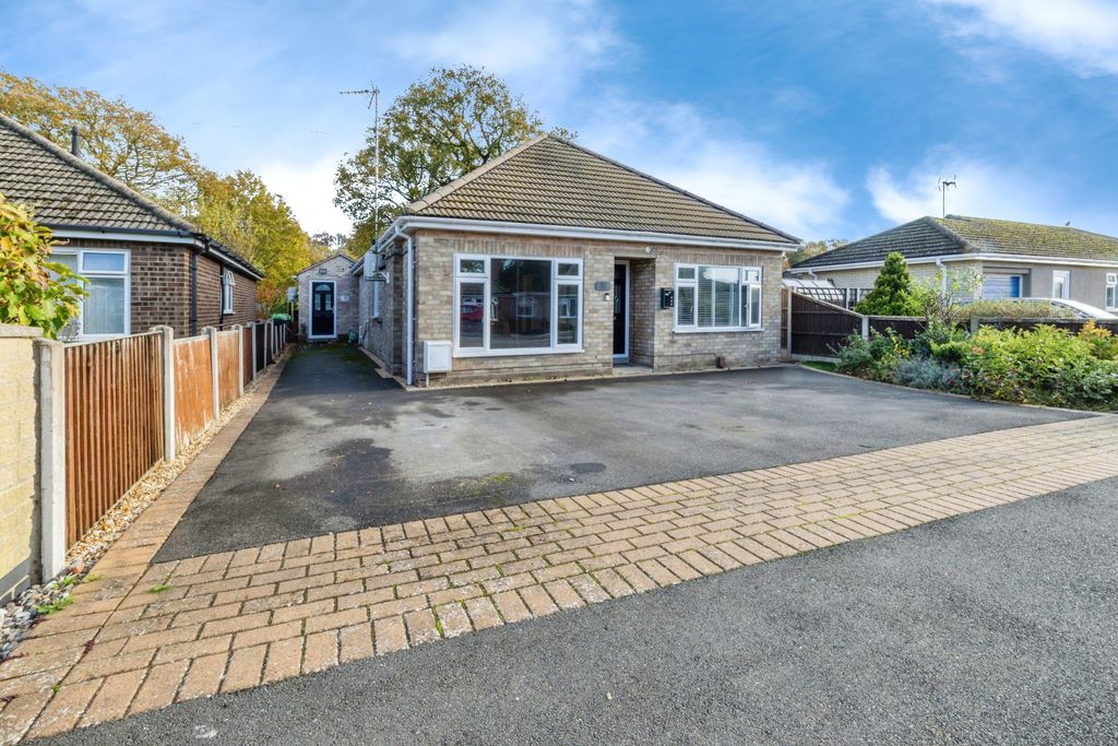 Property photo 1 of 19 Photo #1