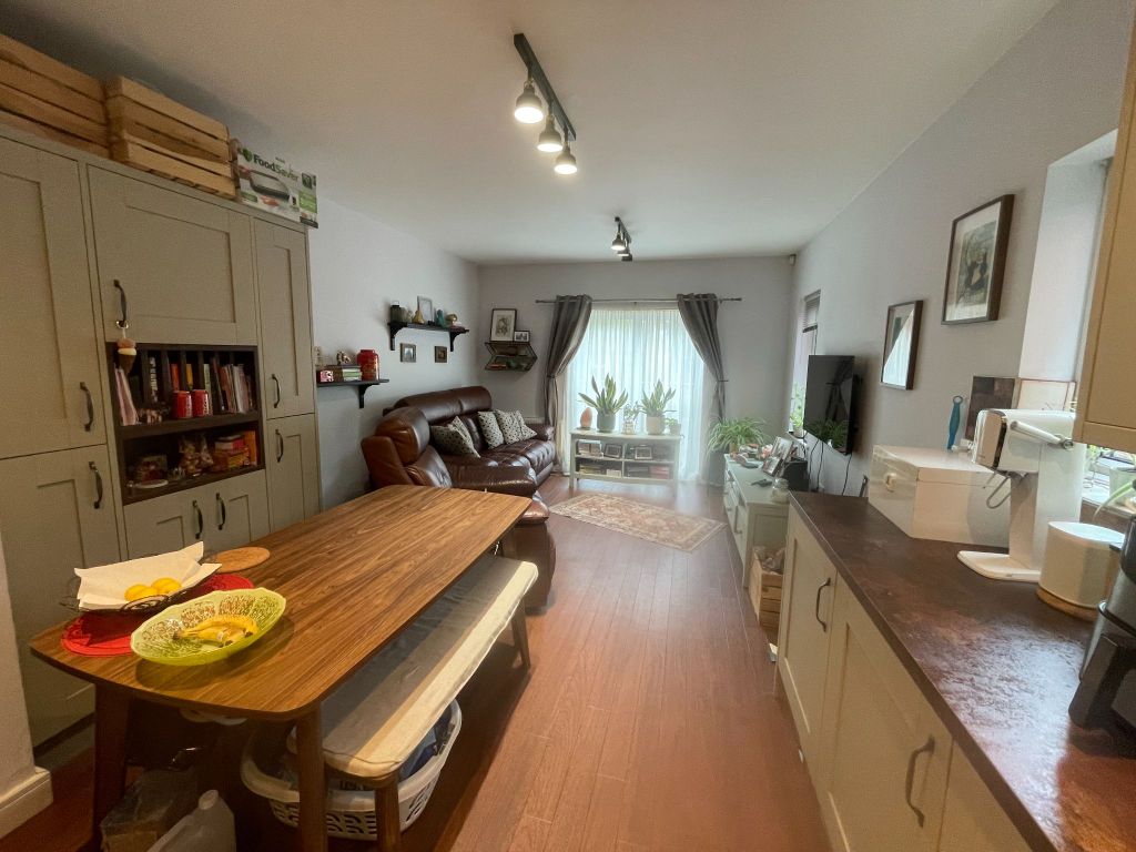 Property photo 3 of 15 Photograph 3