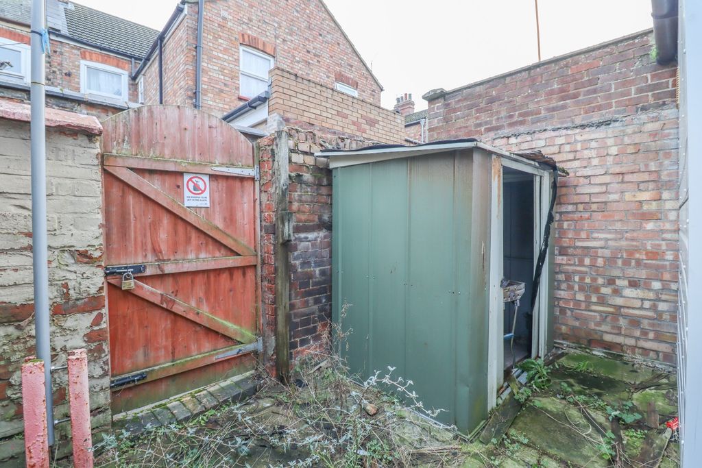 Property photo 3 of 3 4808596