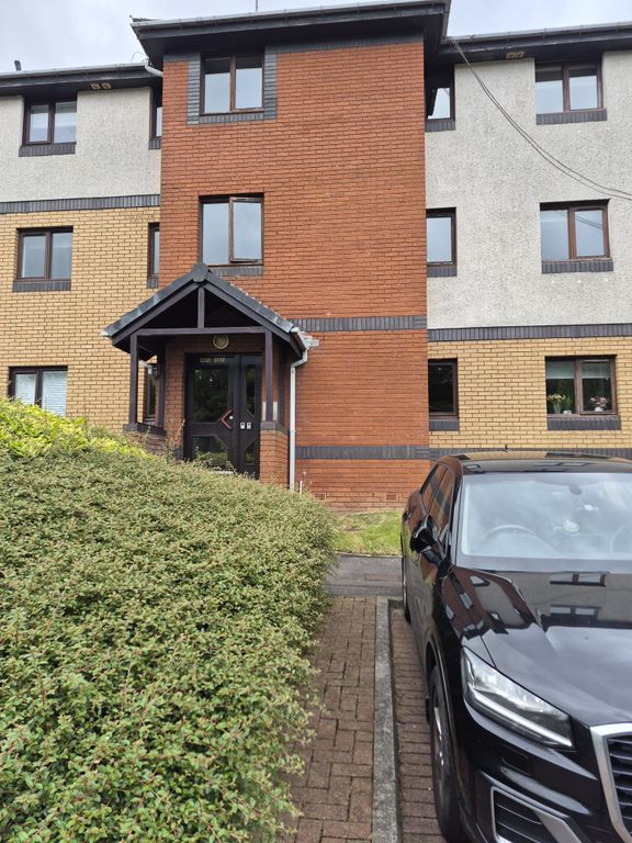 Property photo 2 of 12