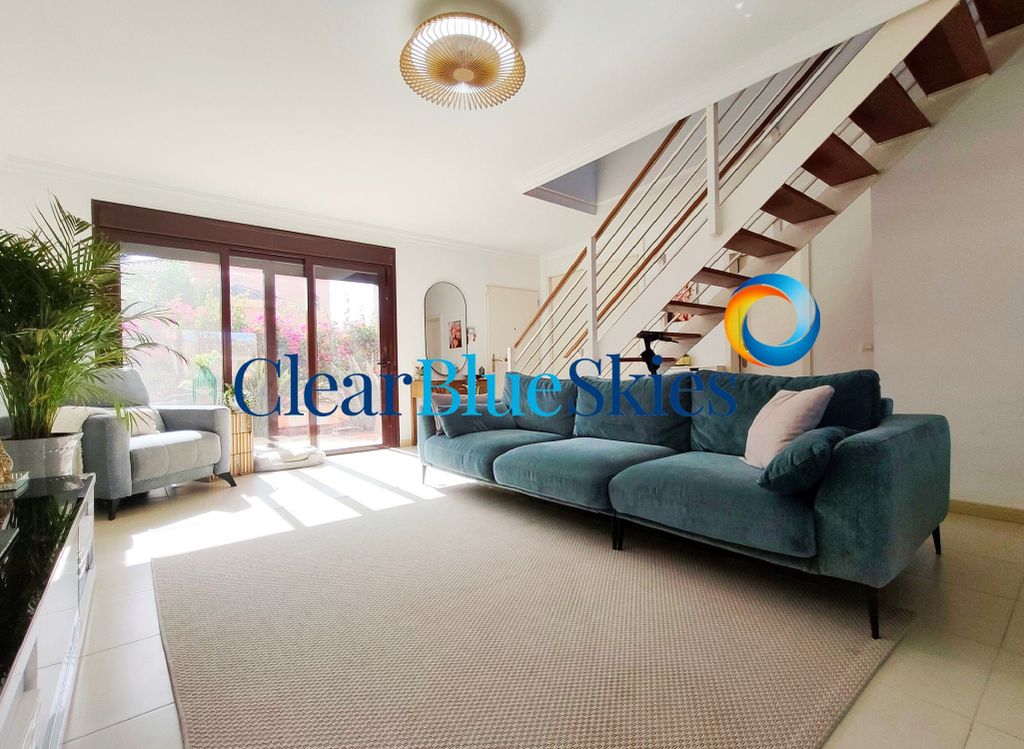 Property photo 2 of 30