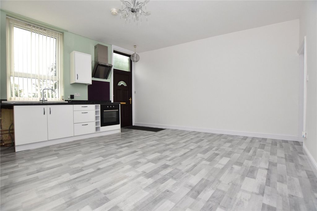 Property photo 3 of 10 Picture No. 08