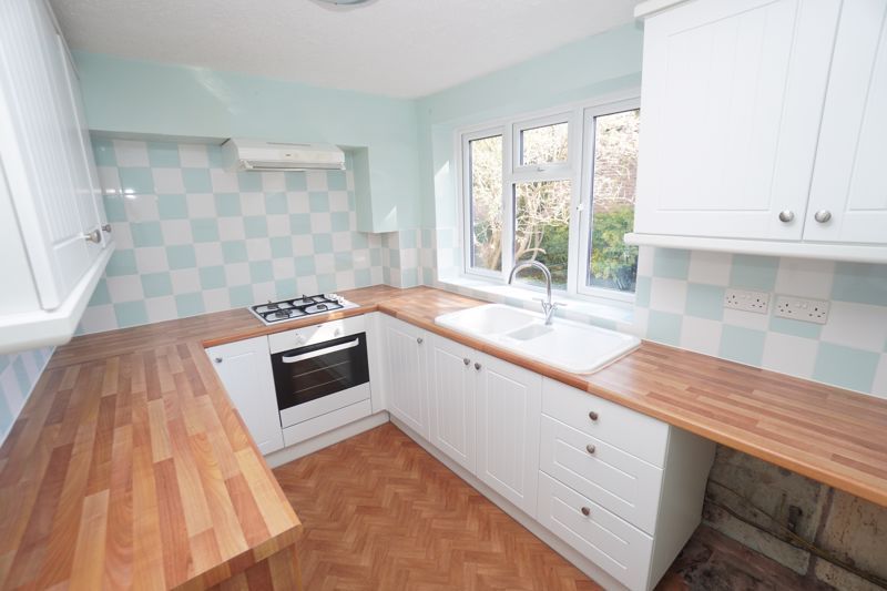 Property photo 2 of 12 Photo 1