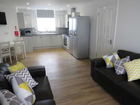 Property photo 1 of 10 7901669.Jpg