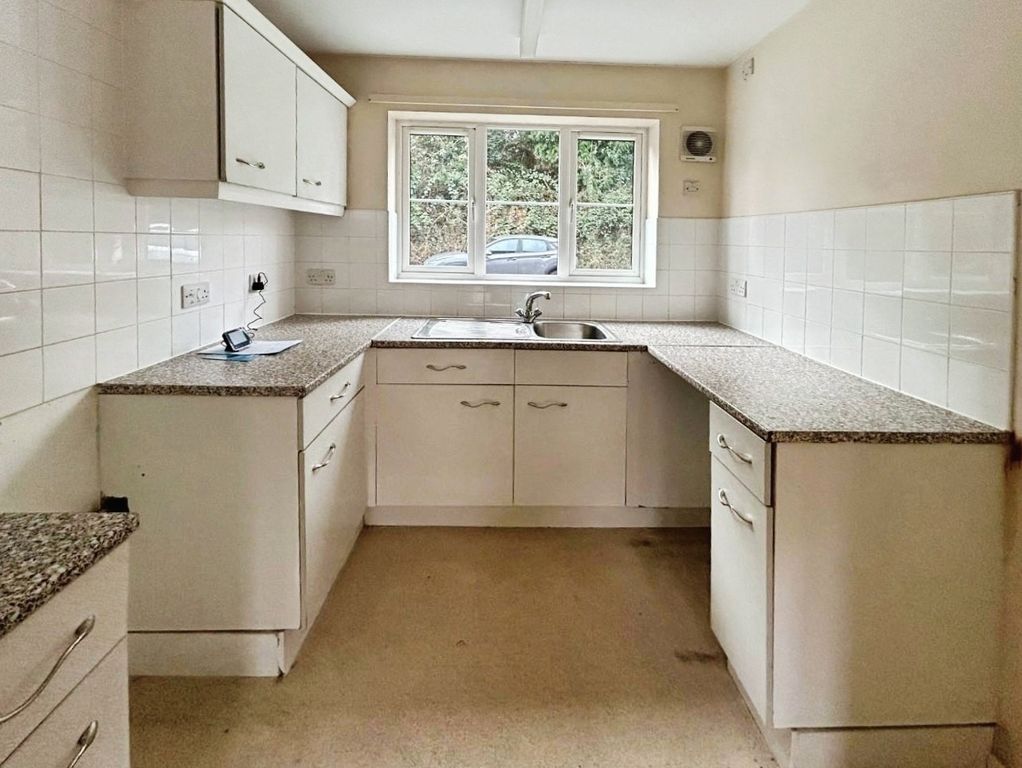 Property photo 2 of 24 Pbox-Img.Jpg