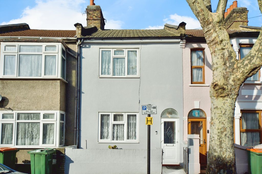 Property photo 1 of 15