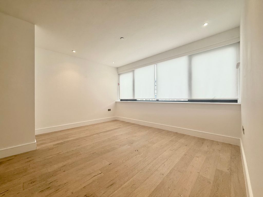 Property photo 2 of 8 Annex