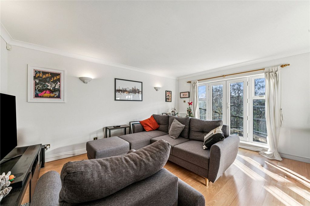 Property photo 1 of 9 Picture No. 19