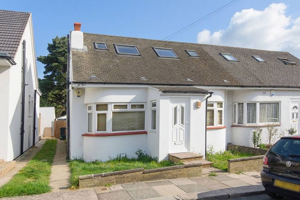 Property photo 2 of 13