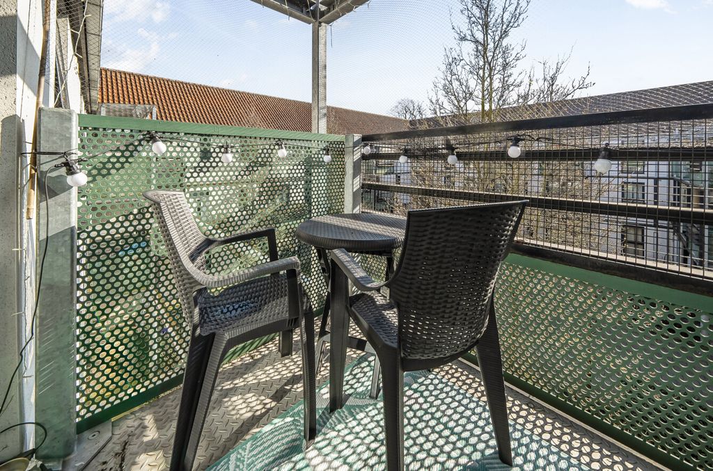 Property photo 3 of 8