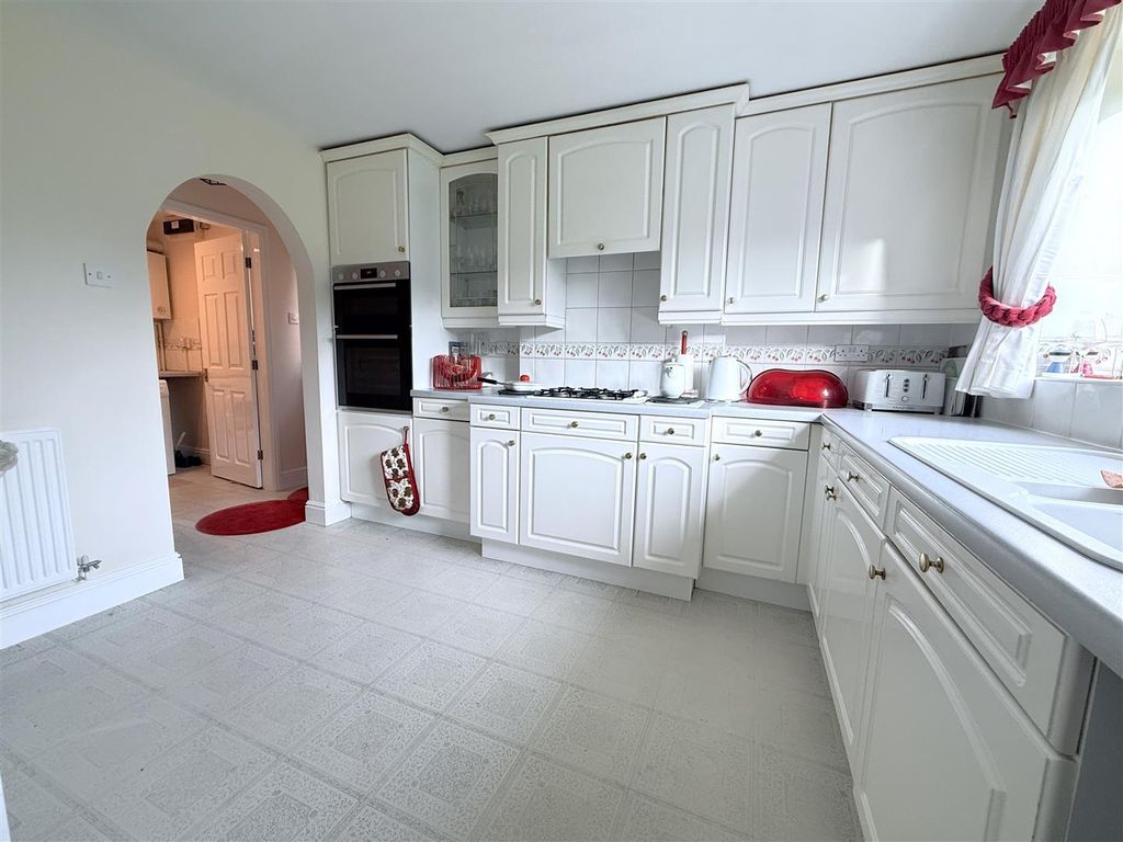 Property photo 2 of 21 Img_8889.Jpg