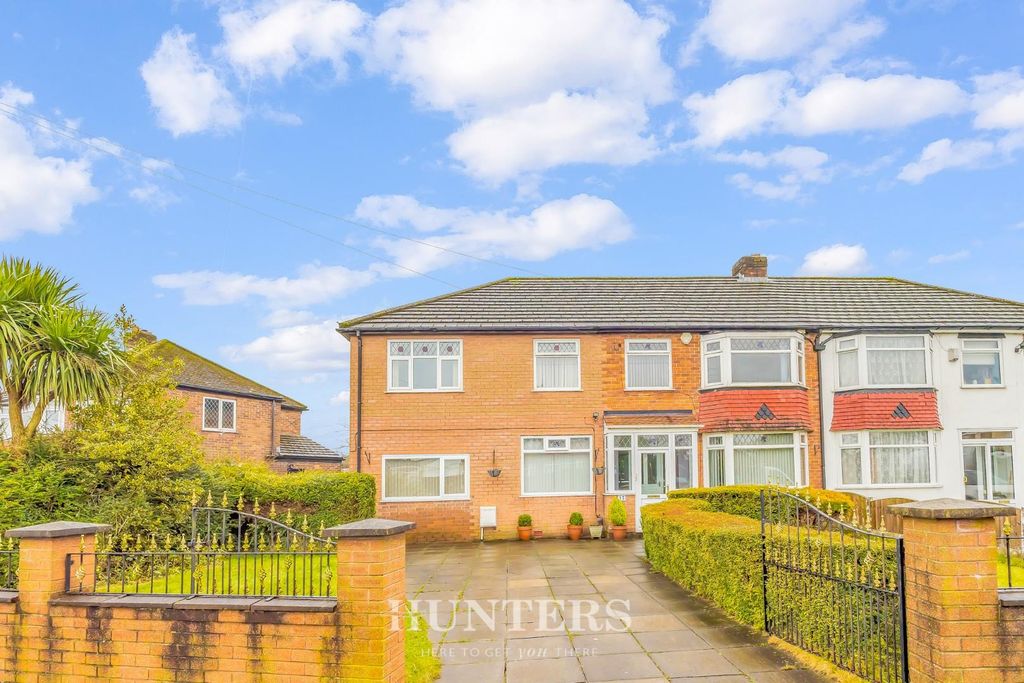 Property photo 1 of 25 Broomfield Crescent (29).Jpg