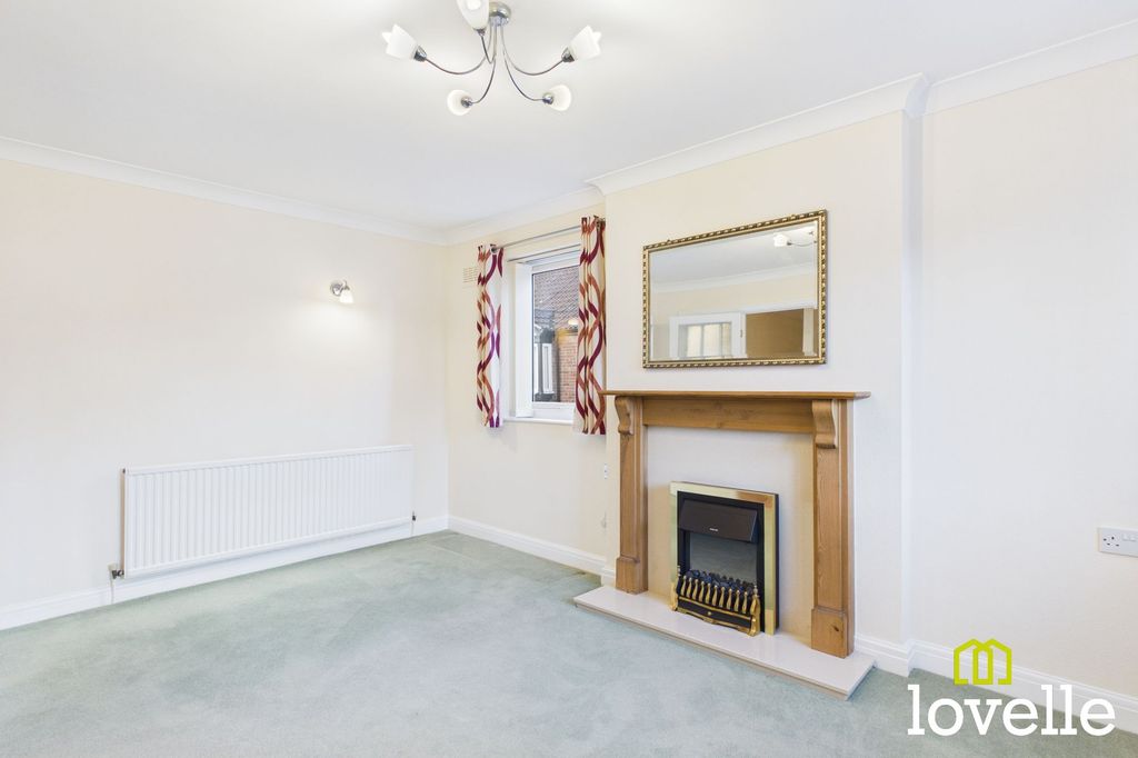 Property photo 3 of 18