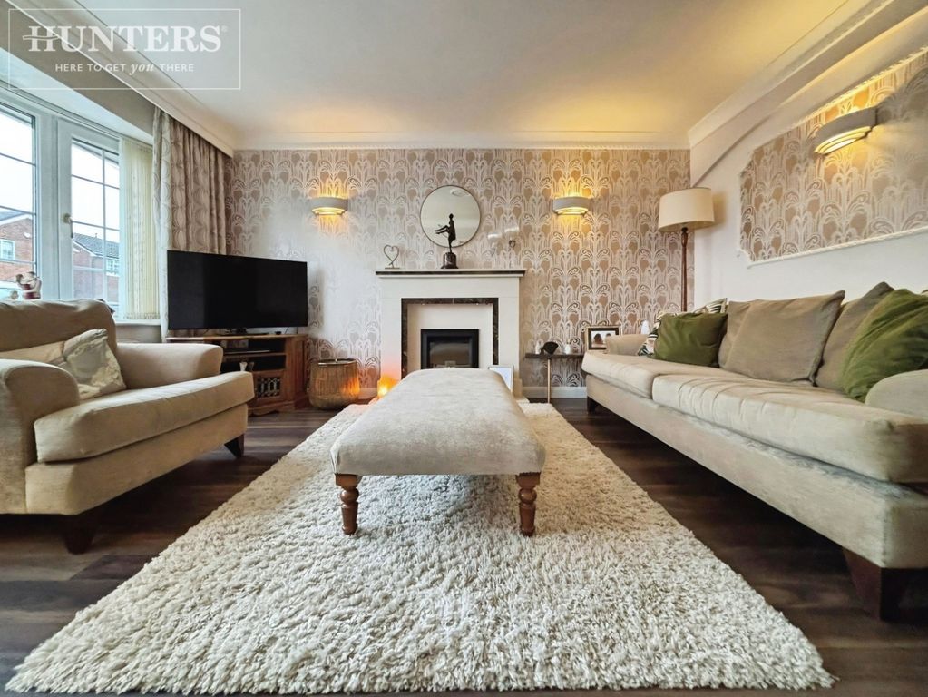 Property photo 2 of 23 Pbox-Img.Jpg