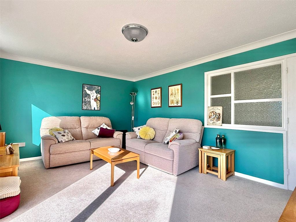 Additional image 6 of 2 bed flat for saleManderley, Sea Road, Milford On Sea, Lymington SO41