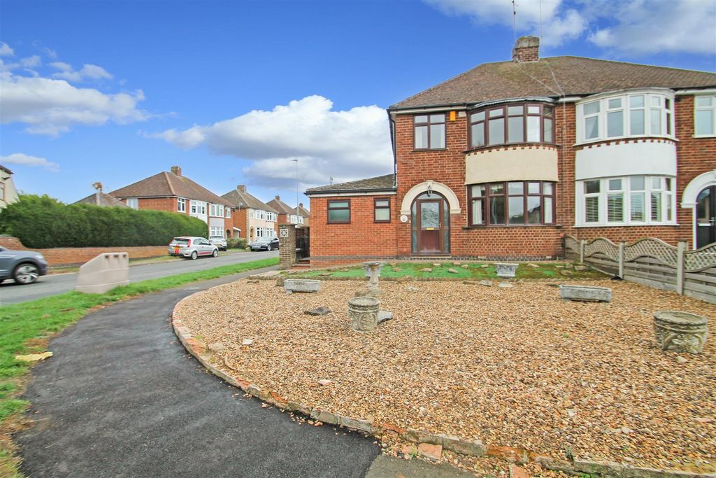 Property photo 1 of 33 Img_2067.Jpg