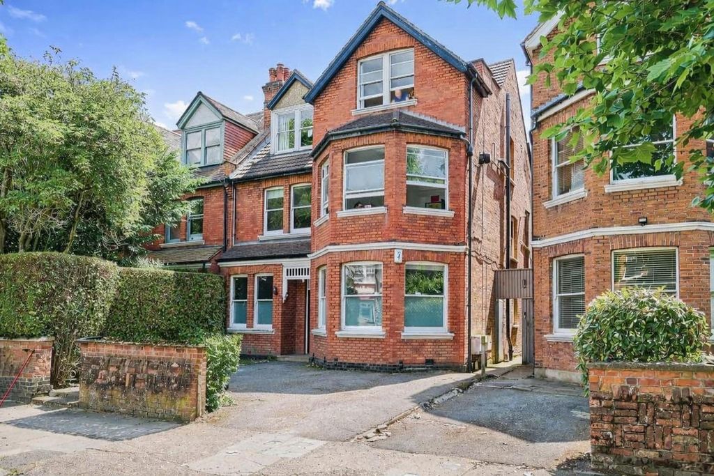 Property photo 1 of 19 Picture No. 23